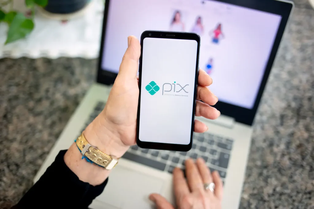 Pagamento antecipado e via pix!